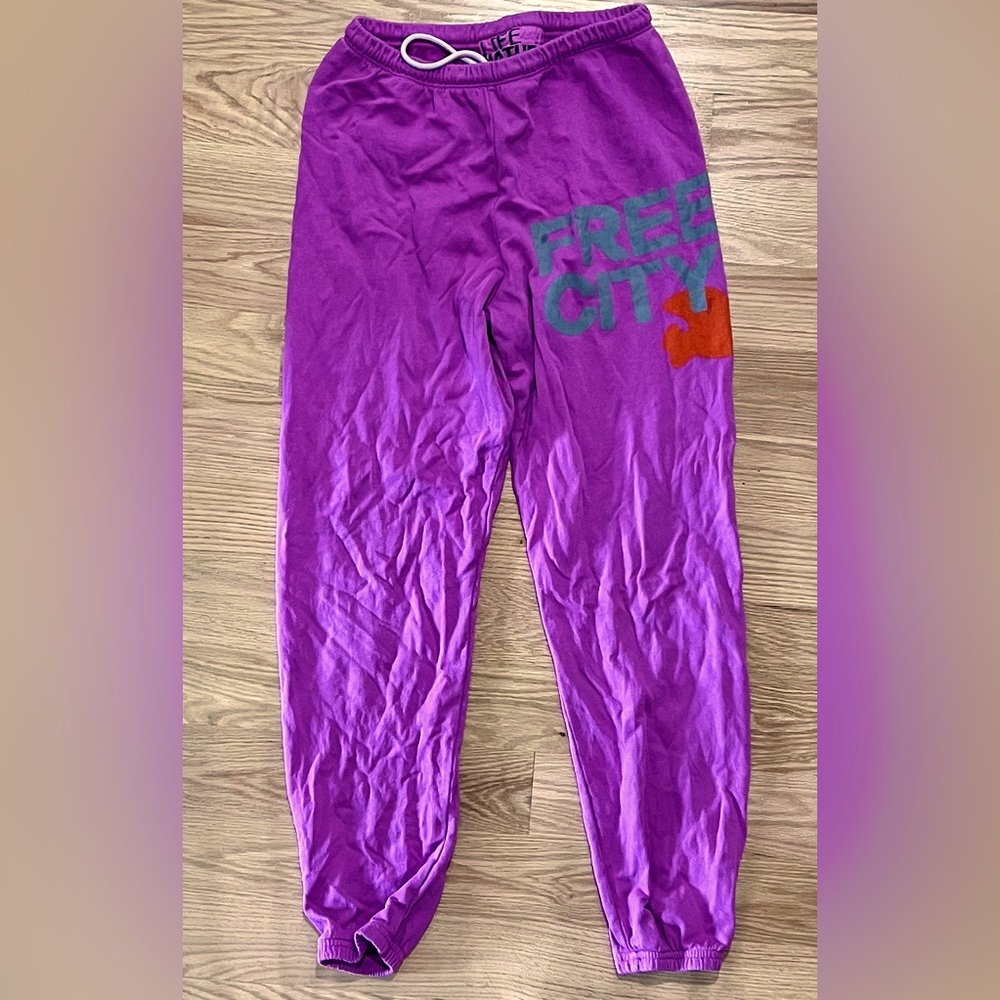 Free City “pink juice” and orange cotton logo sweatpants never worn